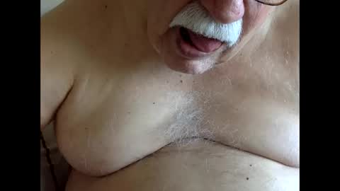 drnick069 online show from May 20, 2:34 pm