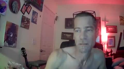 druedowm online show from December 4, 7:13 pm