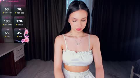 Emma online show from April 23, 5:26 am