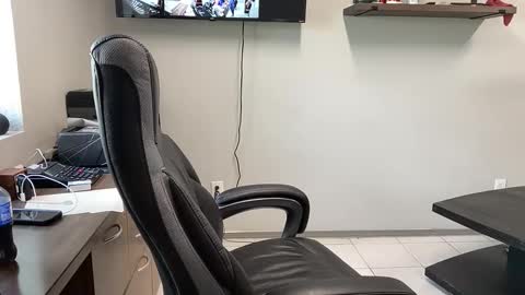 dsunnys707670 online show from April 13, 8:13 pm