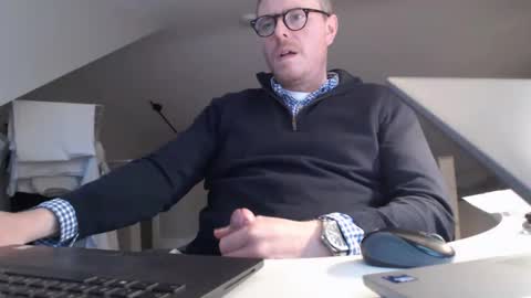 dubpistol_99 online show from January 19, 4:06 pm