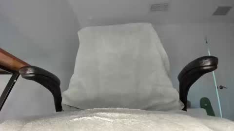 Duke42000 online show from December 3, 12:55 pm