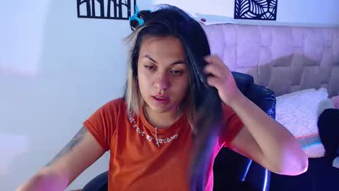 Charlotte online show from March 5, 9:02 pm