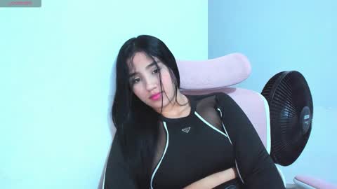 Snapshot of dulce_acosta chatting on September 27, 6:49 pm Dulce online show from September 27, 6:49 pm