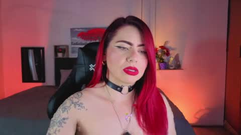 DULCE online show from April 13, 8:02 pm