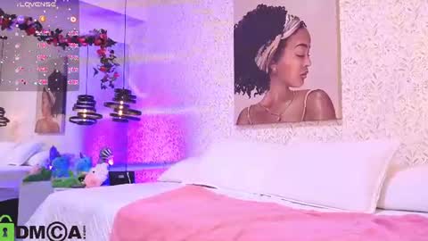 dulce_isabel_ online show from July 13, 3:54 am