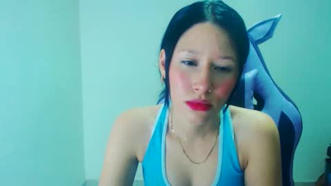 dulce_mauren online show from January 14, 6:43 am