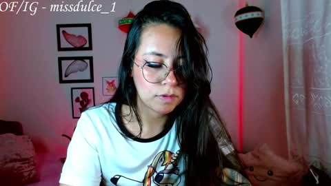 Dulce online show from December 18, 11:44 pm