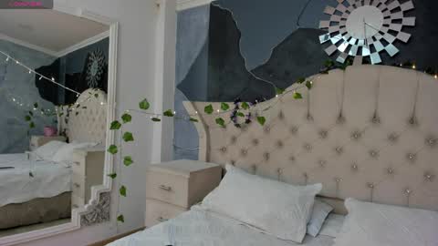 dulceprince1 online show from April 2, 1:18 pm