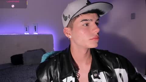 Dulcey online show from April 22, 10:55 am