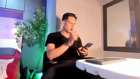 Dustin Sonne online show from June 3, 3:42 am