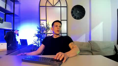 Dustin Sonne online show from April 21, 3:35 am