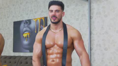 Dustin online show from April 22, 7:37 am