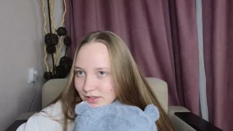 Jenny online show from January 15, 8:28 pm