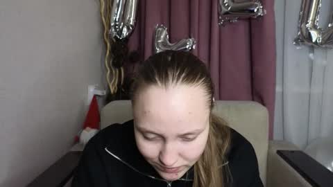 Jenny online show from February 28, 8:13 pm