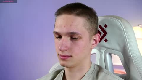 Dustyn online show from March 5, 7:38 pm