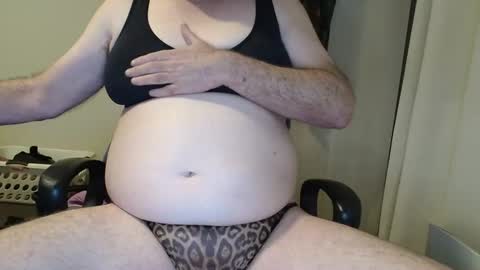 dv8man70 online show from April 19, 9:32 am