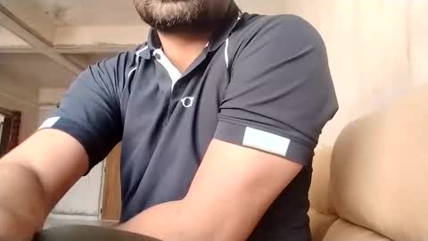 Rockhandsome online show from March 22, 5:44 am