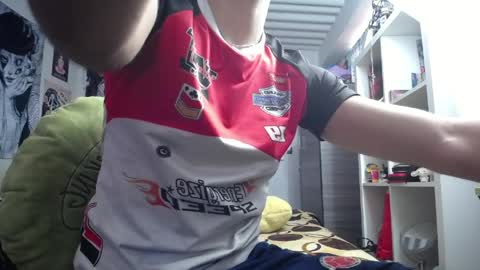 Dylan 3 online show from April 4, 9:11 pm