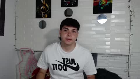 dylan_fooxx online show from December 16, 8:04 pm