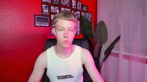 Dylan online show from July 28, 11:08 am