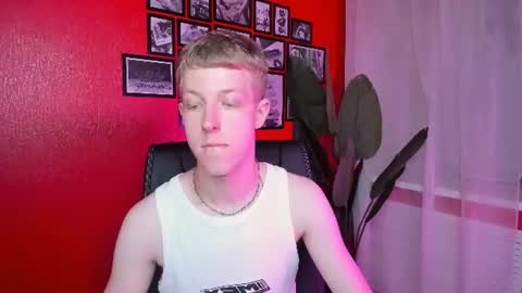 Dylan online show from July 28, 11:17 am