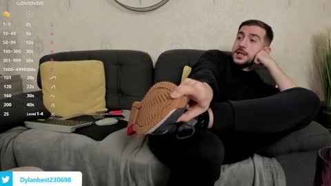 Dylan online show from February 18, 1:05 am