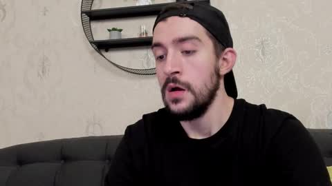 Dylan online show from February 9, 1:20 am