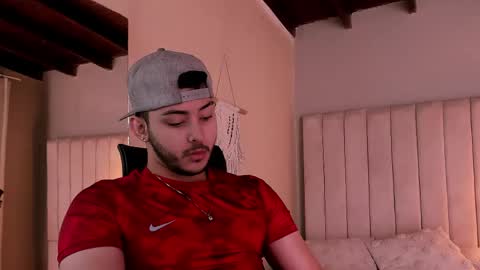 dylan_vega01 online show from April 12, 3:27 pm