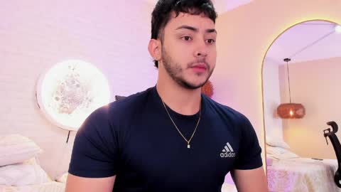 dylan_vega01 online show from April 6, 12:50 pm