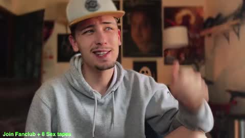 Dylan Daniel 7.8 online show from February 13, 8:03 pm