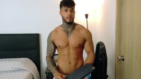Dylan Rivera online show from August 9, 3:23 am