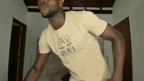 Dylan Taylor online show from February 8, 3:32 am