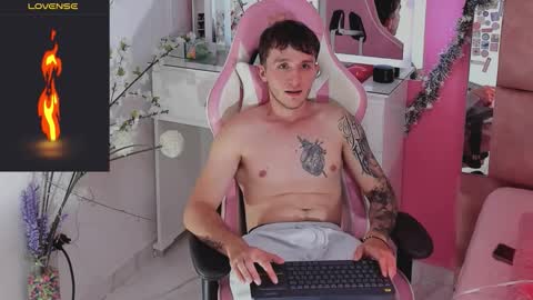 ---DYLAN--- online show from December 18, 3:02 am