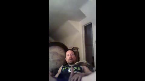 dyldotrog1983 online show from April 28, 10:52 am