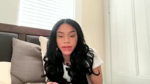 Snapshot of dynasty313 chatting on September 17, 6:44 pm Dynasty online show from September 17, 6:44 pm