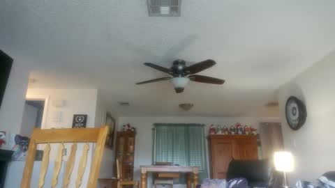 dzznutzzz online show from October 7, 3:19 pm