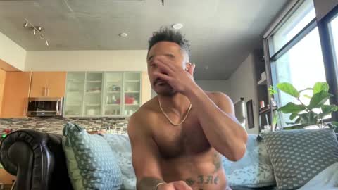 Formally known as Virus of Life online show from January 11, 10:40 pm