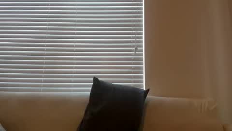 Mr Wonderful online show from March 30, 8:42 pm