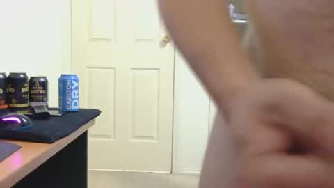 Earl online show from April 22, 3:30 pm