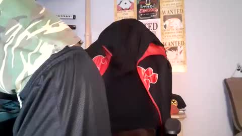 TWITTER   INSTAGRAM    easybreezy20   ONLINE 1230 AM TO 7AM online show from November 28, 6:10 am