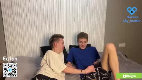 eaton_ online show from December 5, 10:07 pm