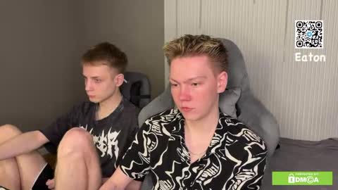 eaton_ online show from April 16, 10:15 am