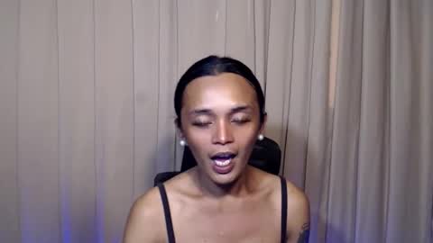 BEA DONT FORGET TO FOLLOW ME online show from February 18, 11:37 pm