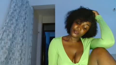 ebony online show from March 4, 11:46 pm