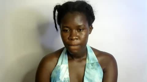 ebony_lynne online show from April 15, 7:58 pm