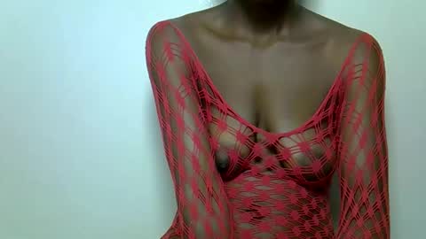 ebony_nana26 online show from April 4, 7:21 pm