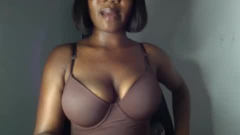 delilah online show from March 19, 8:36 pm