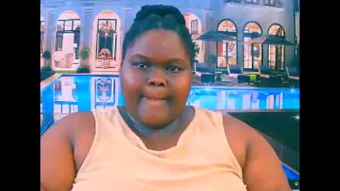 ebonyhotbuns4u2luv online show from December 14, 8:48 pm