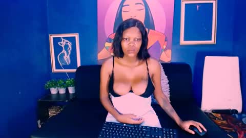 Call me MeL  online show from February 20, 4:39 am